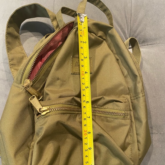 Herschel mini olive green backpack - Picture 6 of 7